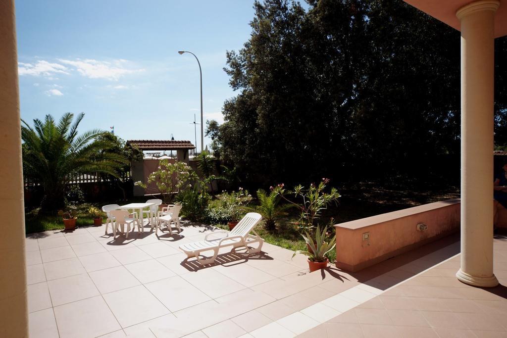 Hotel Happy Marina di Pietrasanta Dış mekan fotoğraf