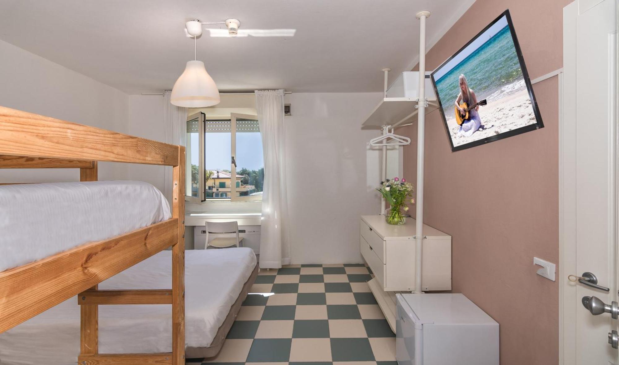 Hotel Happy Marina di Pietrasanta Dış mekan fotoğraf