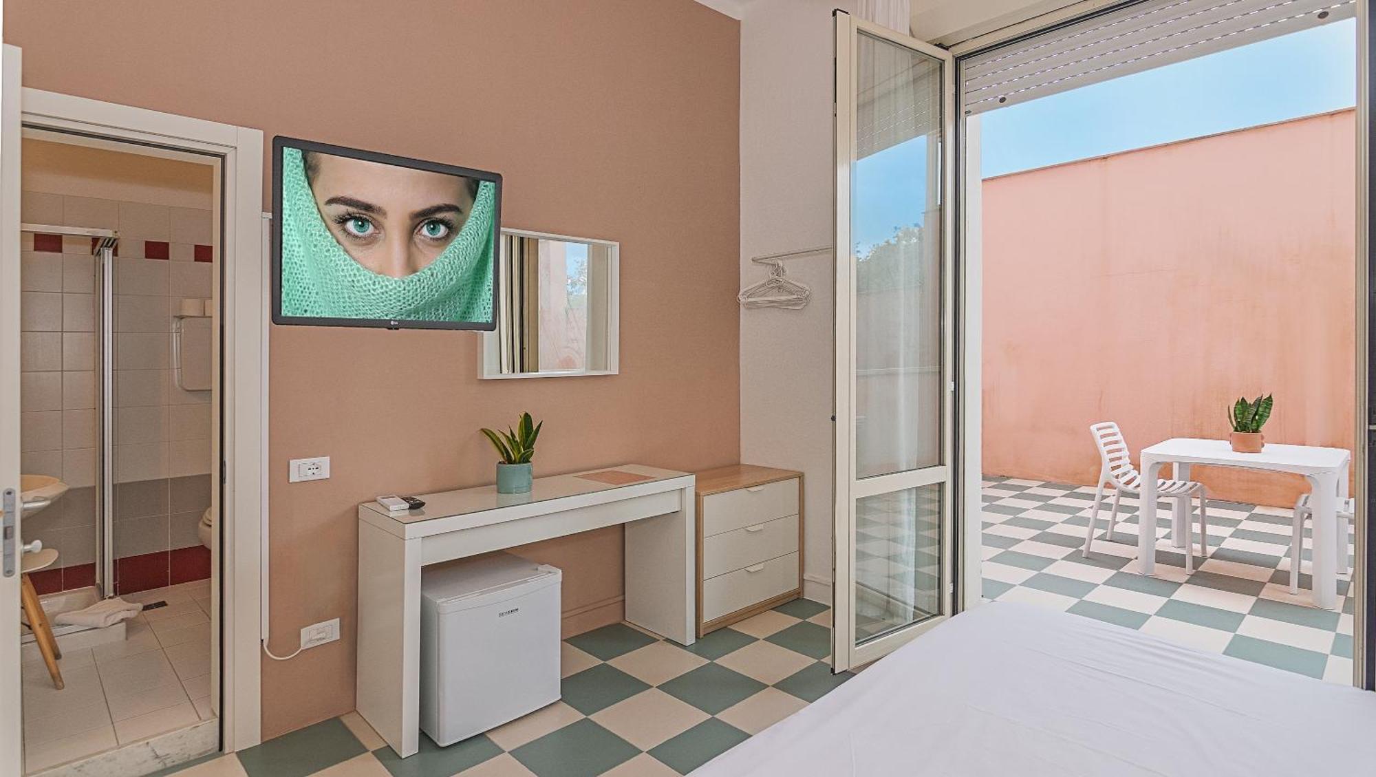 Hotel Happy Marina di Pietrasanta Dış mekan fotoğraf
