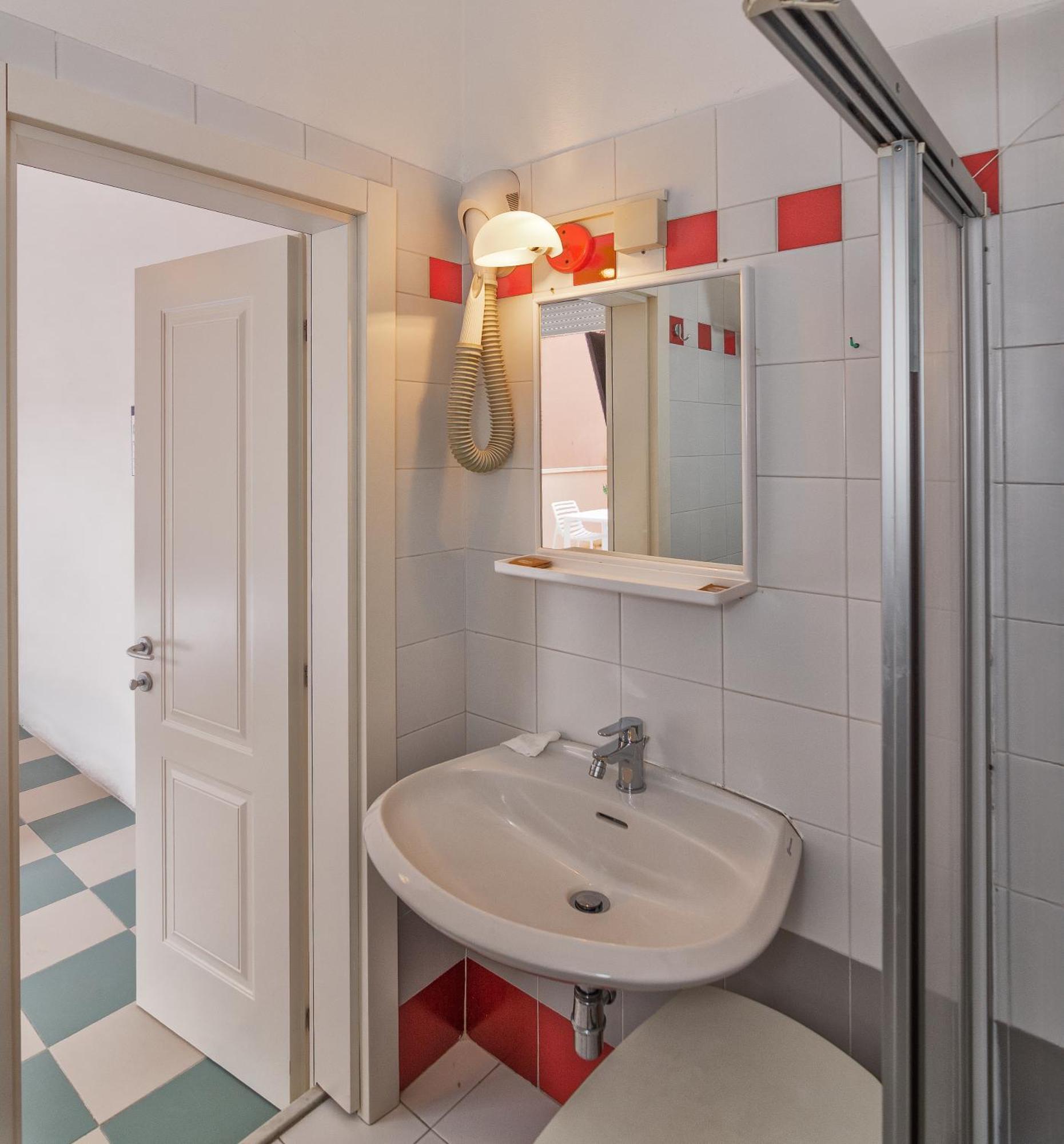 Hotel Happy Marina di Pietrasanta Dış mekan fotoğraf