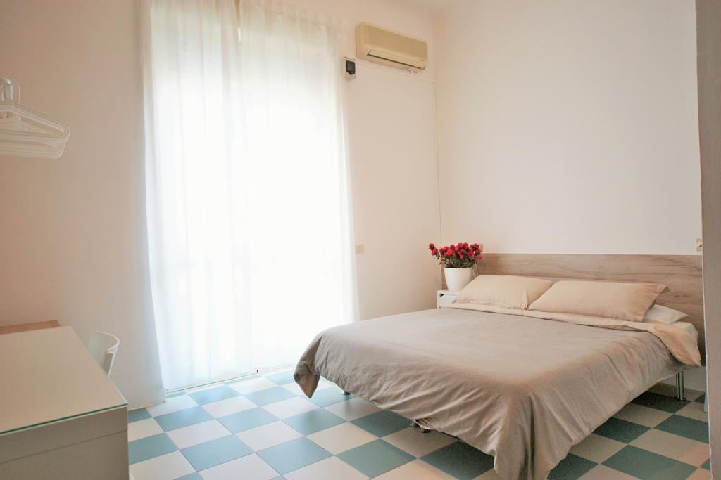Hotel Happy Marina di Pietrasanta Dış mekan fotoğraf